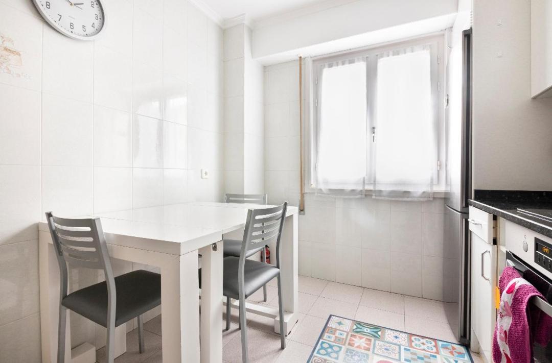 La Casa De Helen San Sebastian Apartment Lasarte Oria Bagian luar foto
